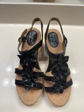 b.o.c. Black Floral Slingback Wedge Sandals for Women